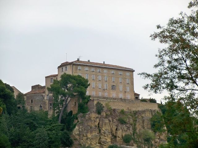 Quels sont les plus beaux châteaux du Luberon ?