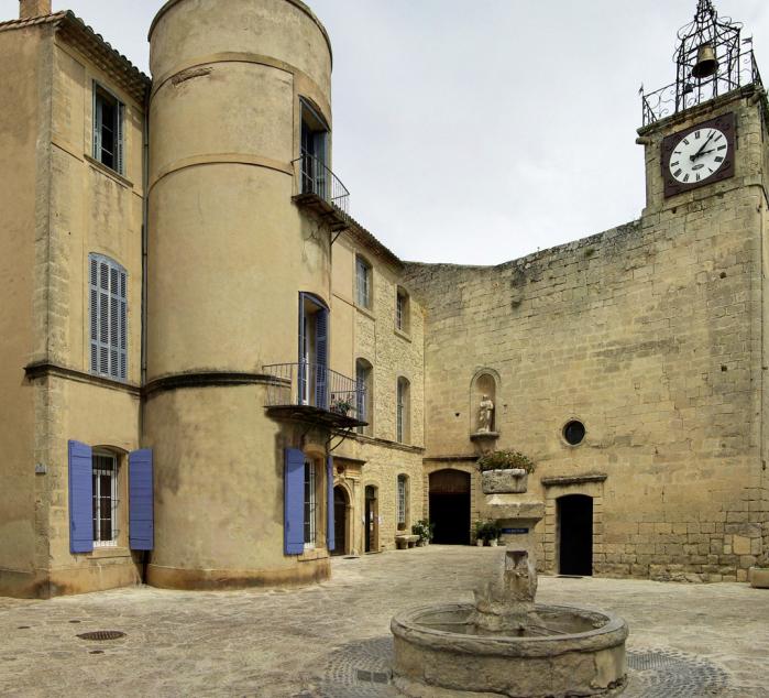 Quels sont les plus beaux châteaux du Luberon ?