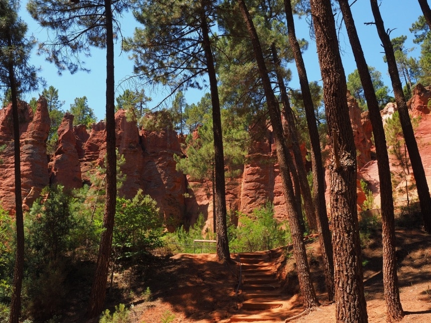 Carrières et mines d&rsquo;ocre dans le Lubéron